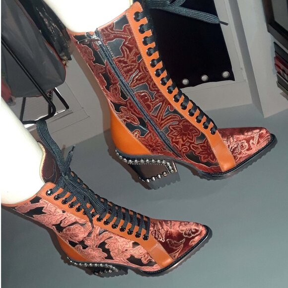 NIB Chloe Rylee Velvet & Leather Ankle Boots Size 39 - Picture 11 of 12